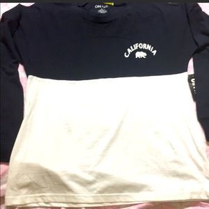 💙On Fire brand White & navy blue color block California l/s Tee SZ LJRS NWOT